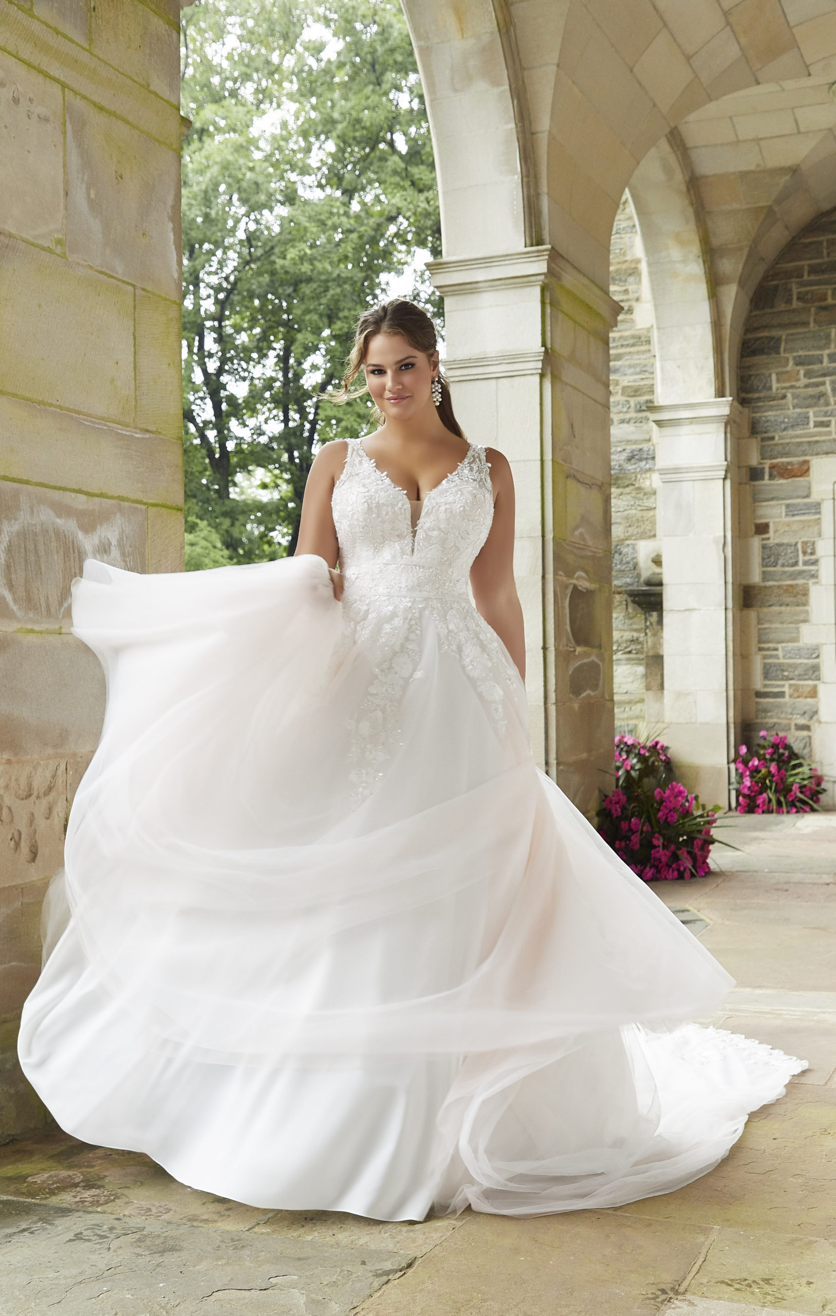 morilee-3286-wedding-dress-sigourney
