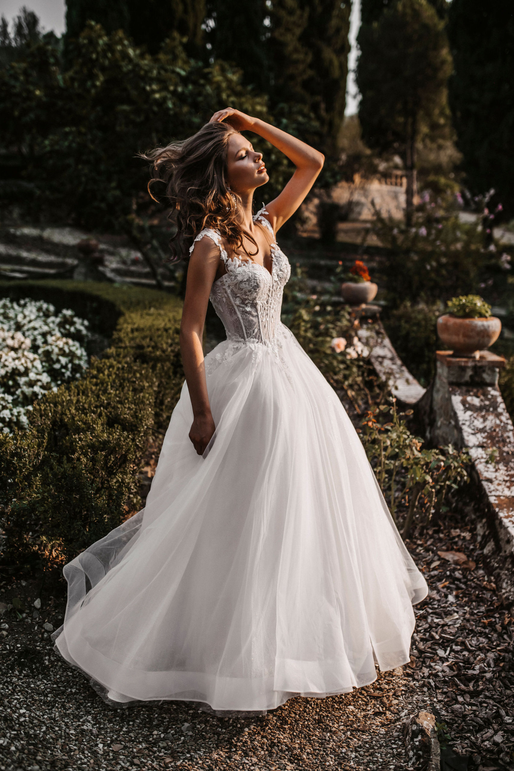 abella-paulina-e155-wedding-dress