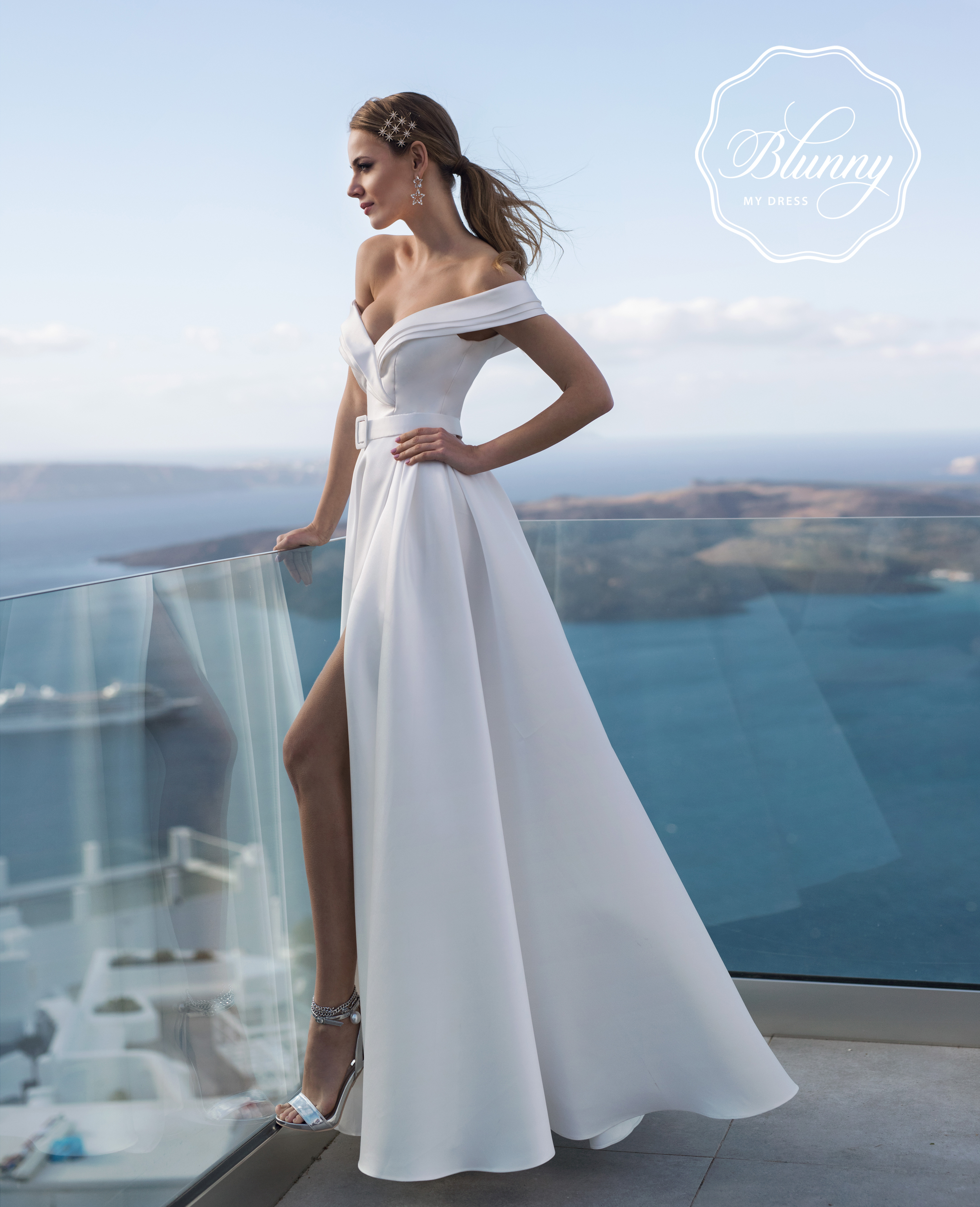 blunny-naviblue-louisa-32515c-wedding-dress