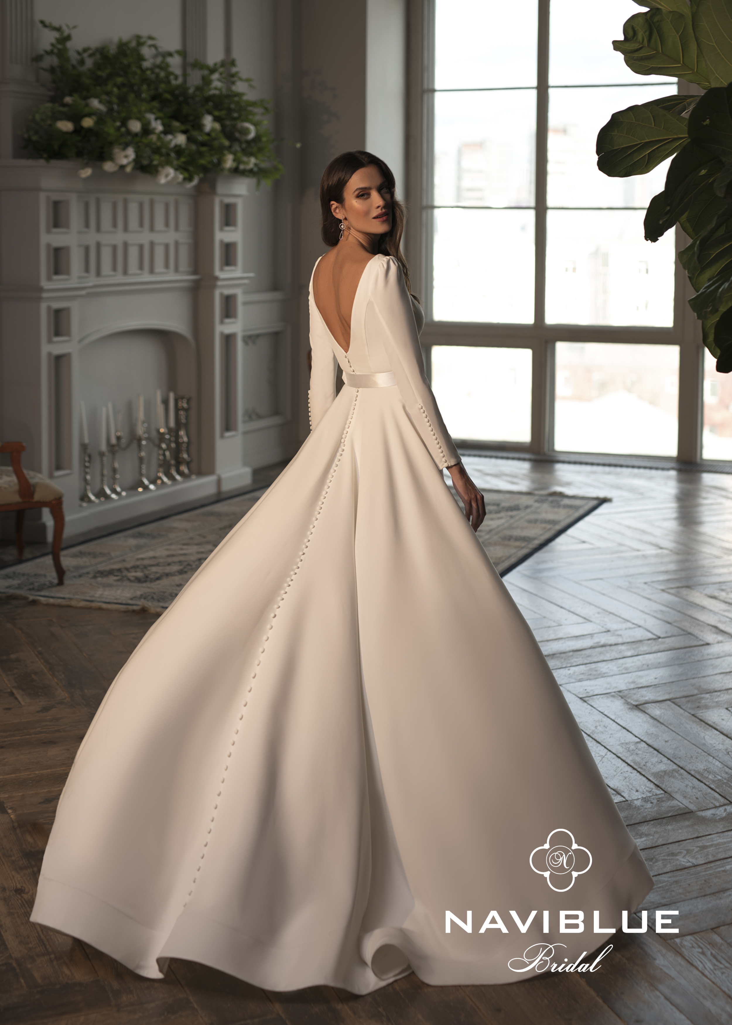 naviblue-20005-wedding-dress