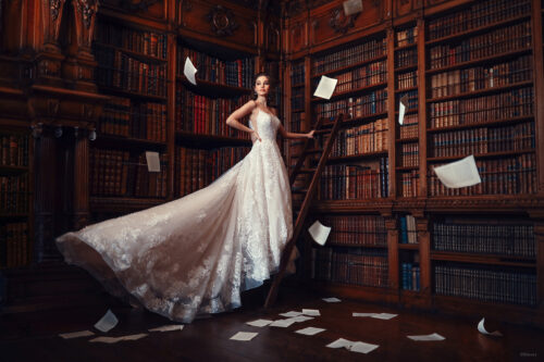 Disney Fairy Tale Wedding D282 Belle