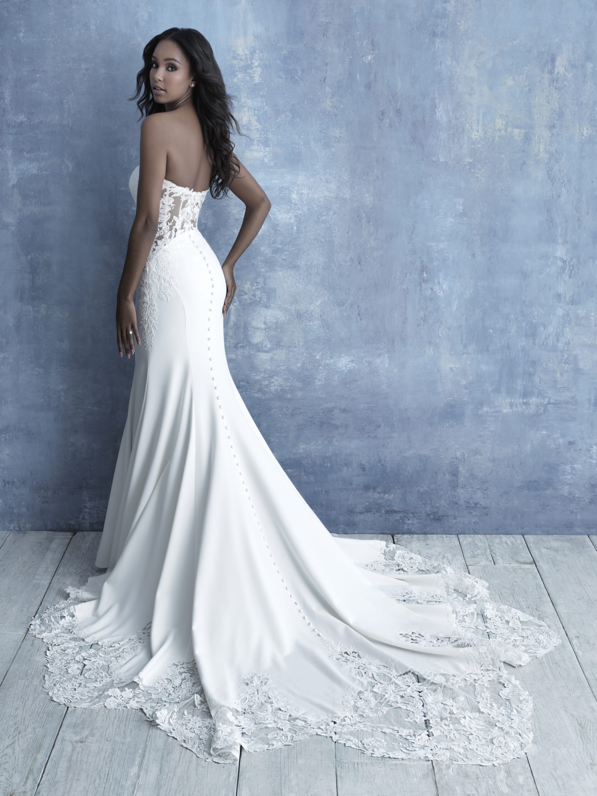 Allure bridals 9702
