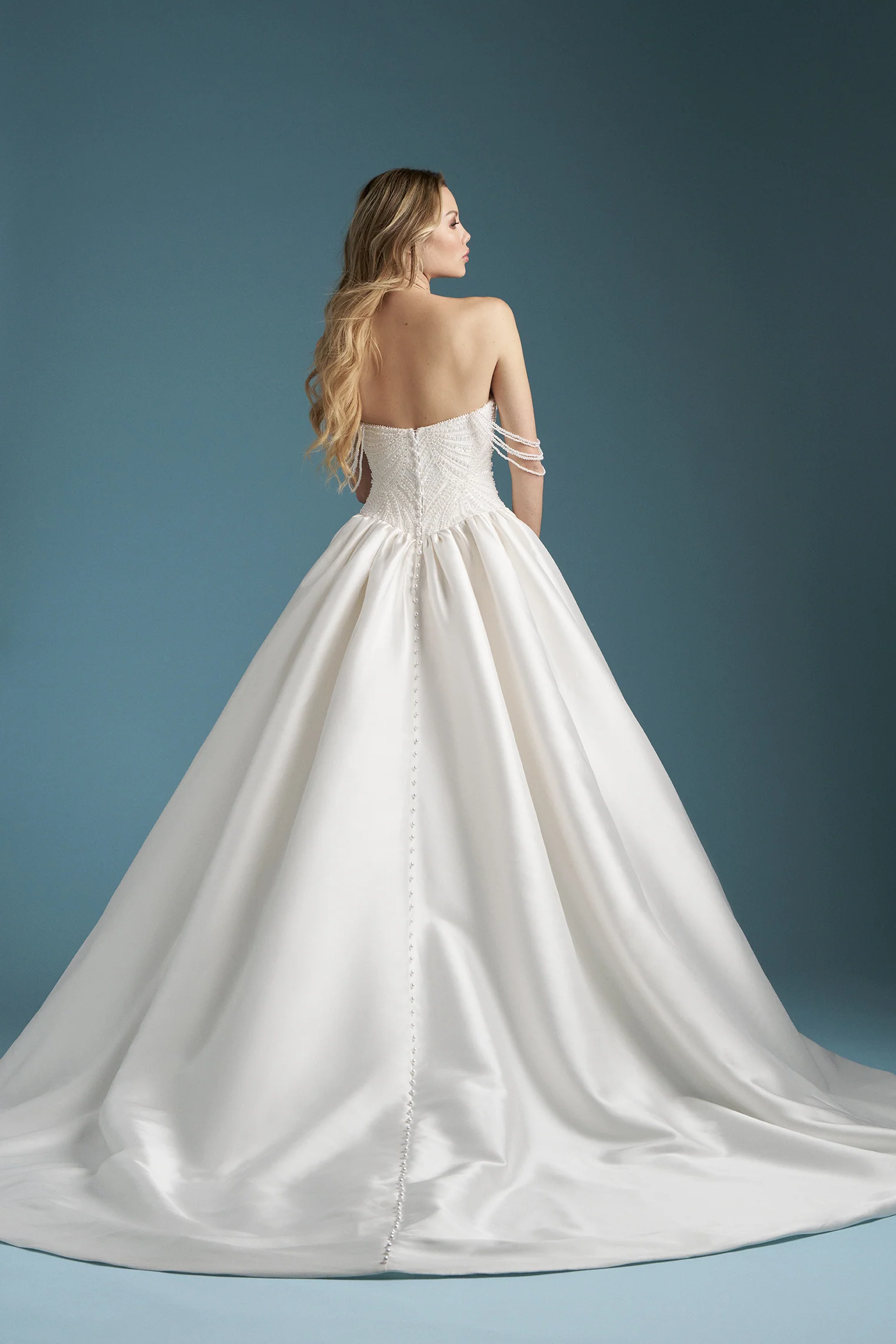 allure A1369